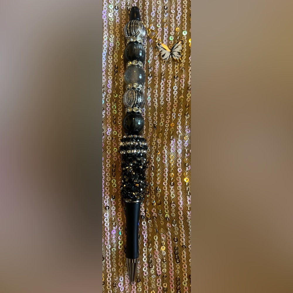 Embellished Extended Size Ink Pen